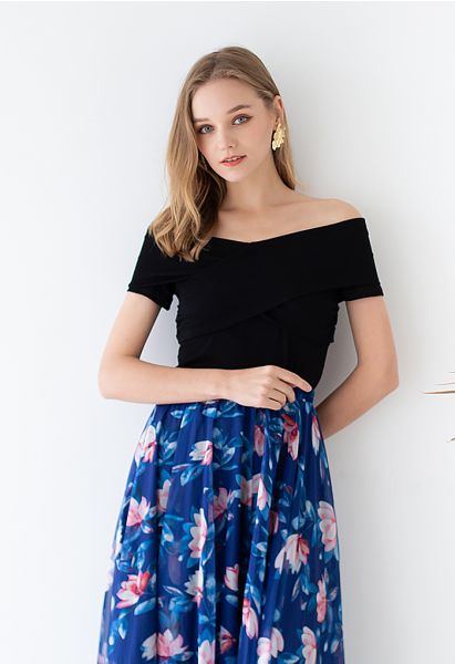 Trendy Cross Off-Shoulder Short Sleeve Top in Black