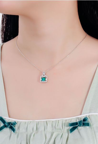 Asscher Cut Emerald Gem Necklace