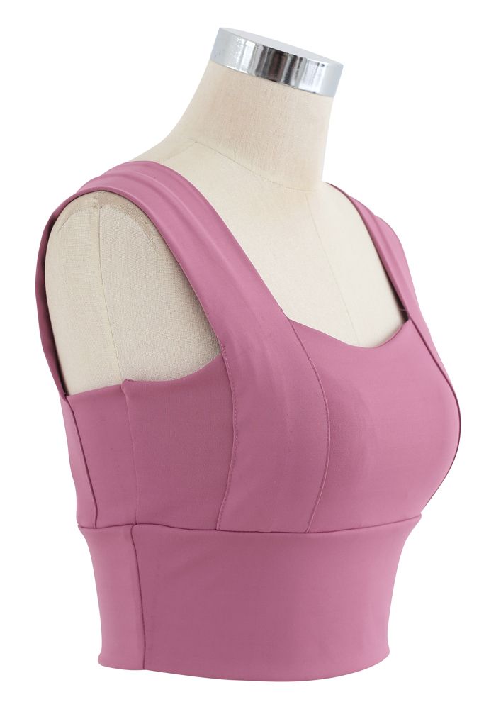 Strappy Seam Detail Medium-Impact Sports Bra in Berry