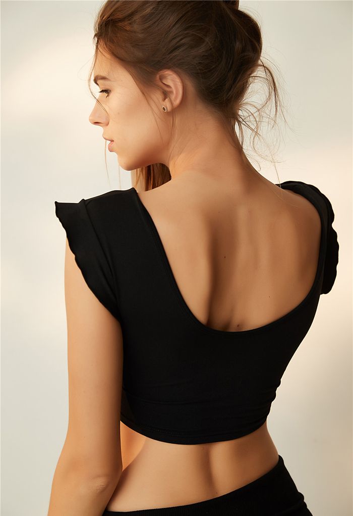 Ruffle Sleeves Scoop Neck Low-Impact Sports Bra in Black