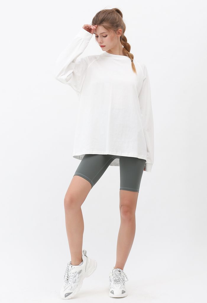 Long Sleeves Loose Pullover Sweatshirt in White