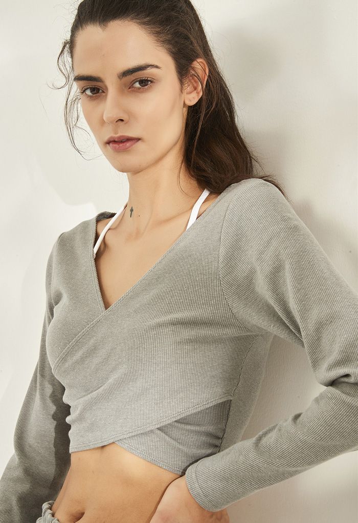 Crisscross Front Long Sleeves Ribbed Top in Grey