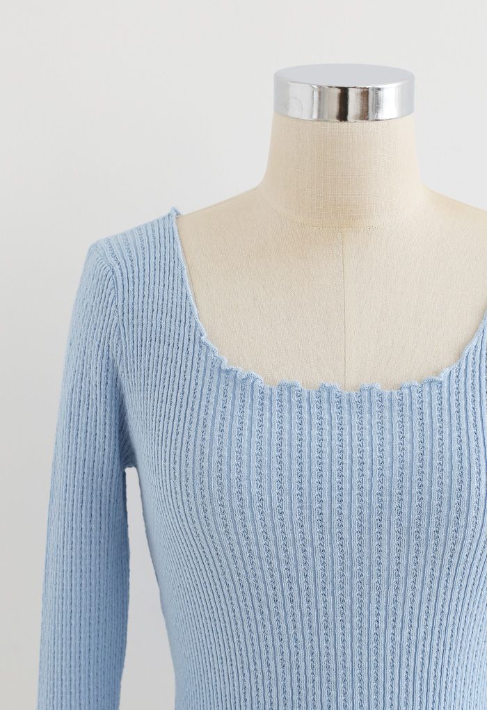 Lettuce-Hem Crop Knit Top in Blue