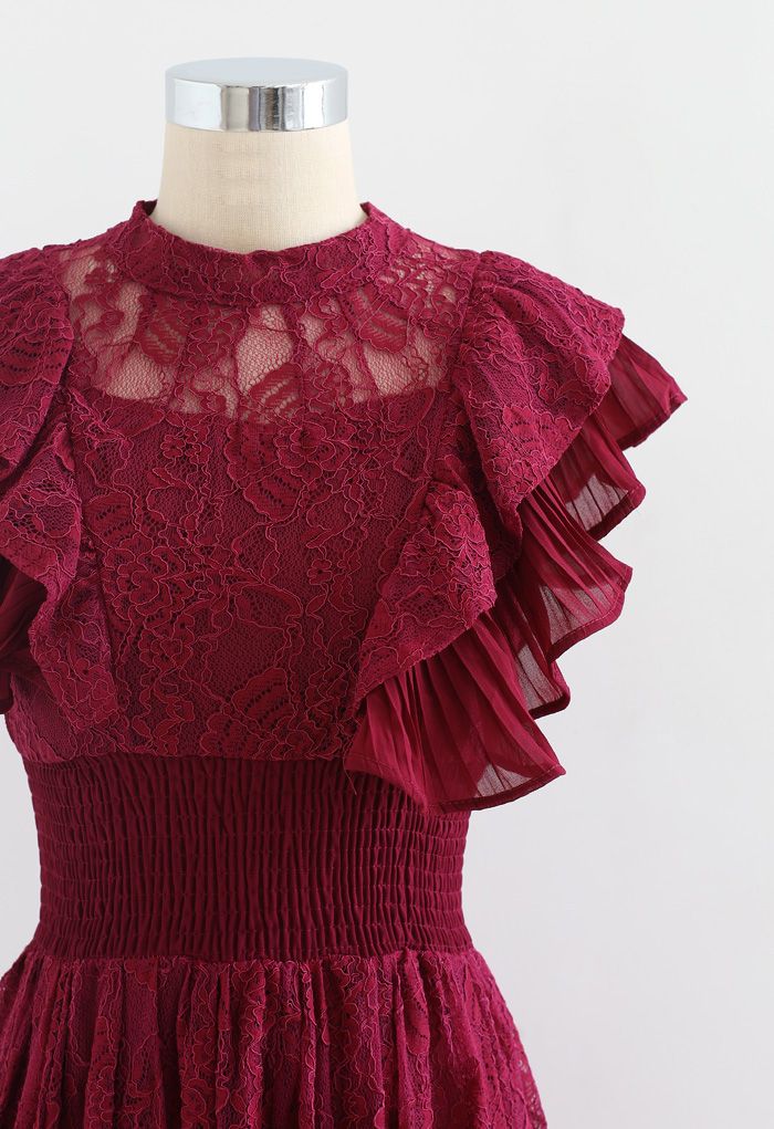 Tiered Ruffle Sleeveless Midi Lace Dress in Wine