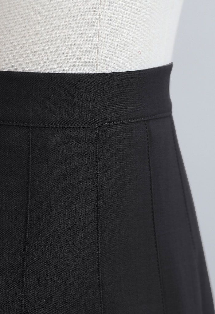 High Waist Pleated Mini Skirt in Black