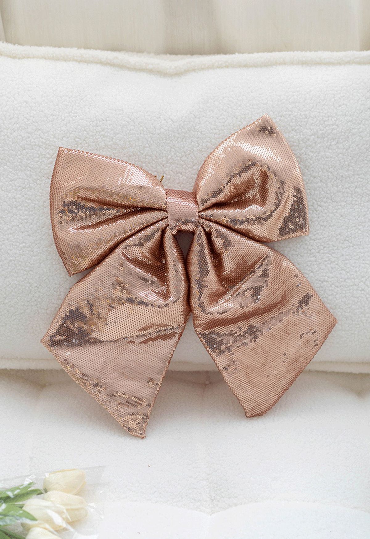 Full Sequins Bowknot Christmas Ornament in Champagne