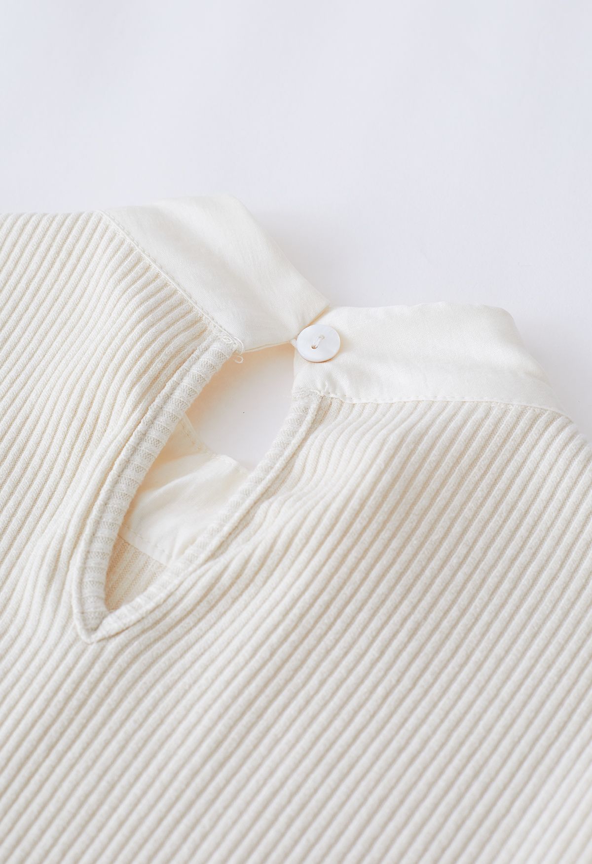 Detachable Bowknot Spliced Knit Top in Cream