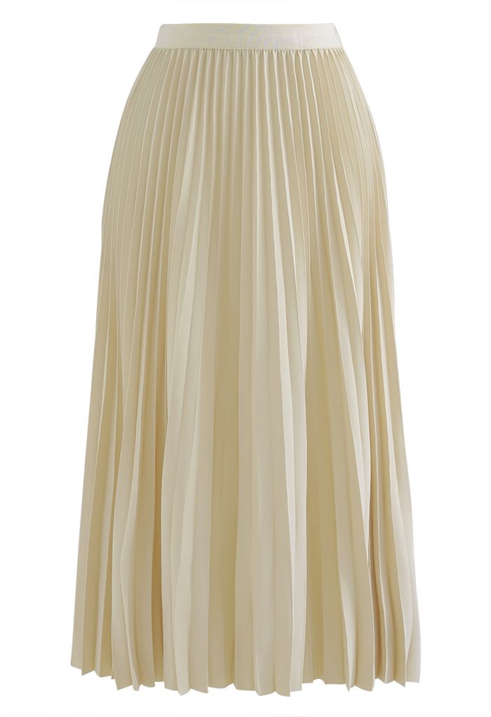 Simplicity Pleated Midi Skirt in Light Yellow