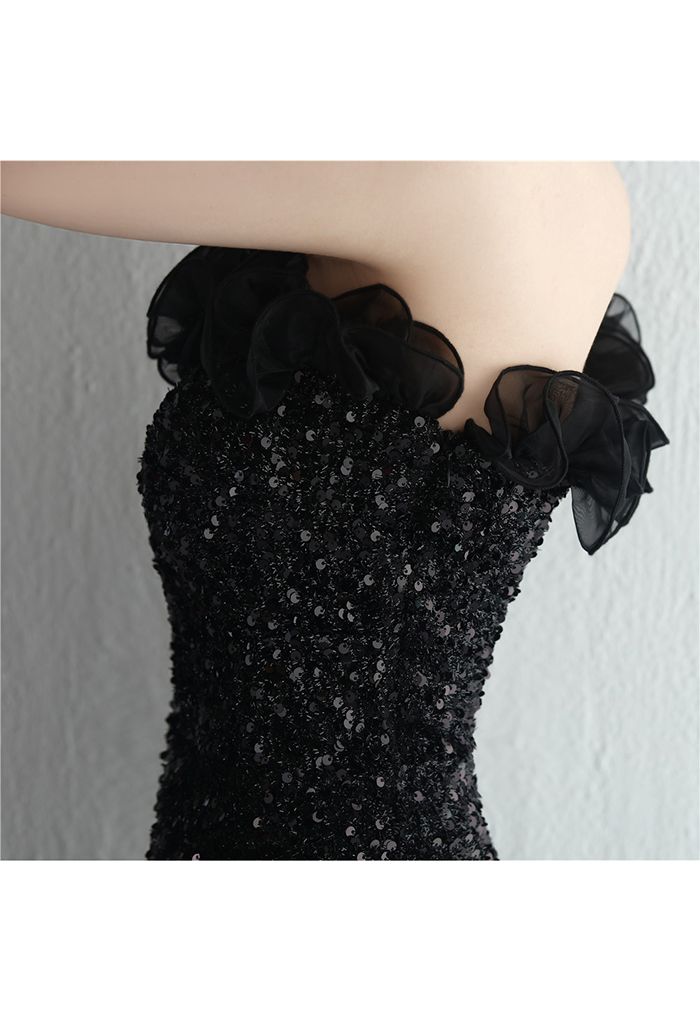 One-Shoulder Organza Trim Sequined Gown in Black