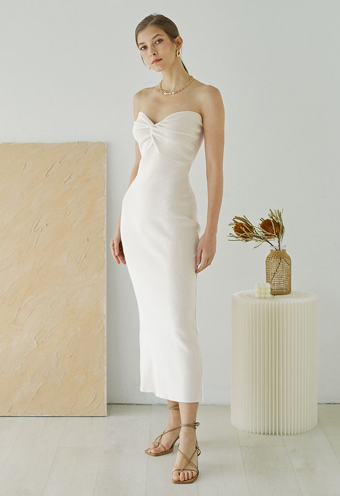 Knotted Front Fitted Knit Dress in Ivory