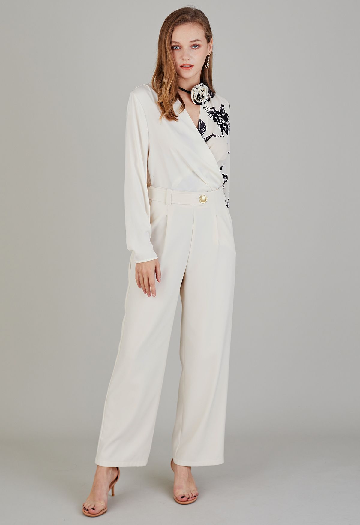 Belt Adorned Straight Leg Pants in Ivory