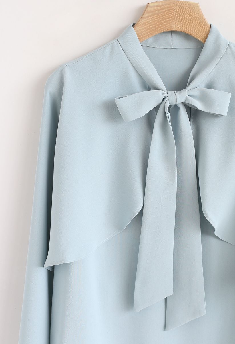 Crush on Casual Bowknot Cape Sleeves Top in Blue