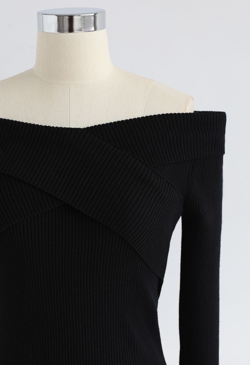 Cross On Love Knit Top in Black